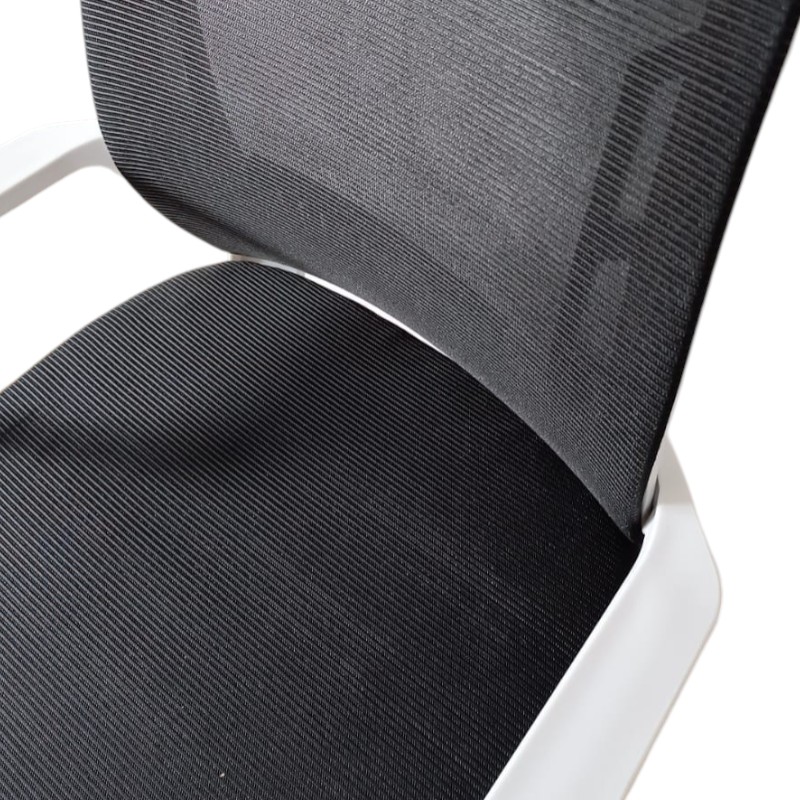 Silla Ergonómica con Asiento Amplio y Brazos Blanco - Imagen 6